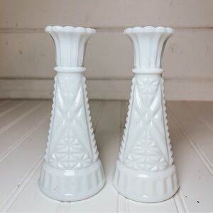 Vintage Milk Glass Bud Vases Set of 2 | Anchor Hocking Stars and Bars